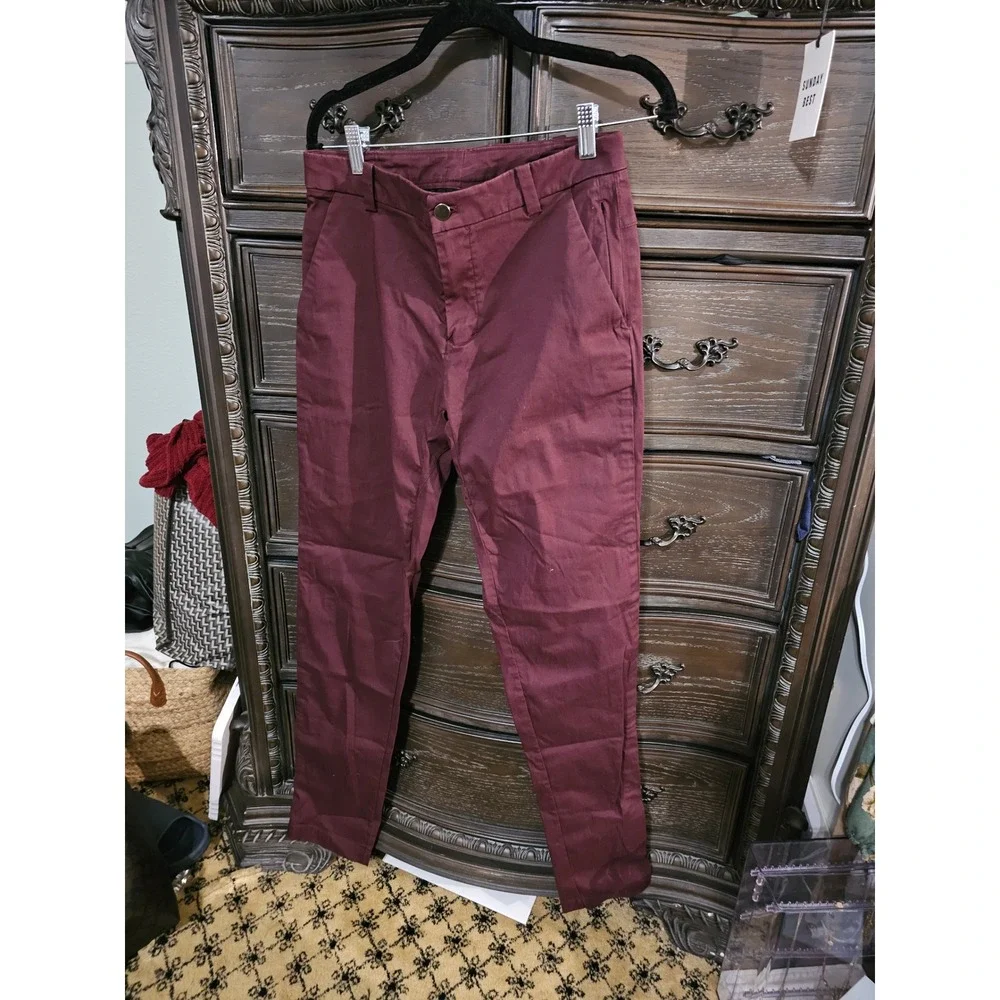 Lululemon Commission Pant Classic‎ Cassis Burgundy Men Pants Size 30